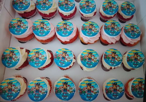 Cupcakes arrangements Kinder Geburtstag 30 Stück gemischt
