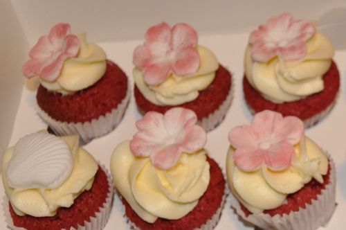 Mini Red Velvet Cupcakes aus Weizenmehl 12 Mini2